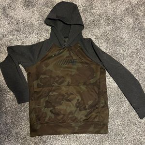 Like new!  American Eagle Active Wear Hoodie.  Men’s Large.